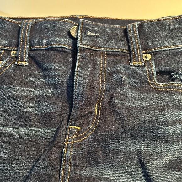 American Eagle Midi Distressed Denim Shorts - Picture 4 of 11